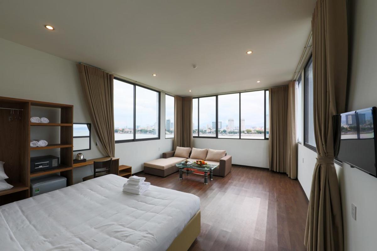 Vitalis Riverside Hotel Дананг Екстер'єр фото